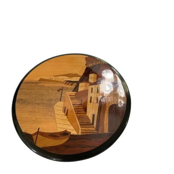 Notturno Intarsio Inlaid Wood
Art Seaside Town Sorrento
Italy Plaque 7.5” Round - Picture 3 of 12